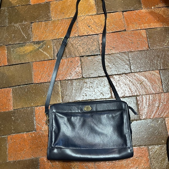 Vintage black Aigner purse shoulder or crossbody bag black 8” x 11” - Picture 2 of 10